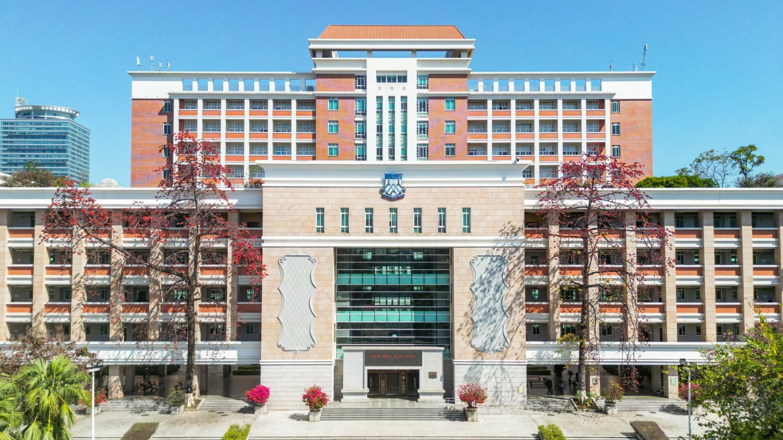 转：专题宣传｜以学科建设为龙头引领学校高质量发展