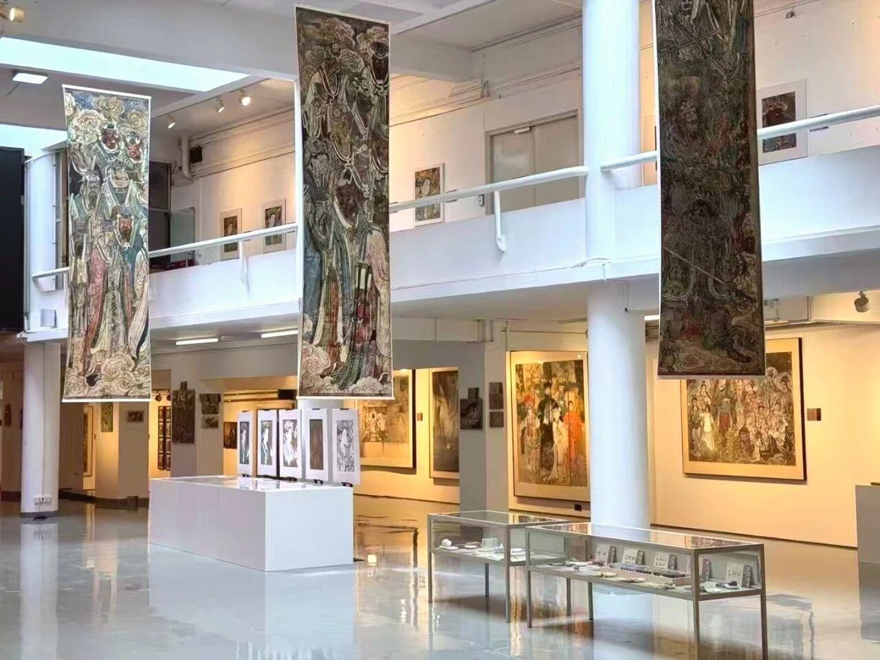 【迎新季】执青春之笔，共赴华师美院新征程！