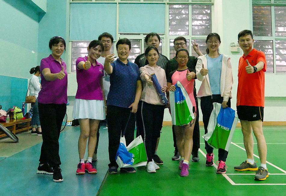 18、学院组织羽毛球友谊赛—2019年3月.jpg