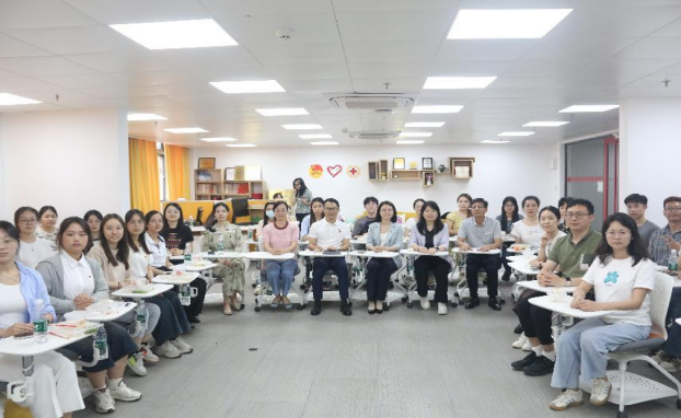教科院举办“权心权益·教科有约”青年茶话会