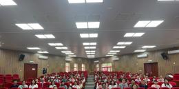 名师领航启新程 聚力赋能向未来——惠州市中小学“名教师、名班主任”工作室（2025-2027年）主持人高级 研修班（第一年度）顺利举办
