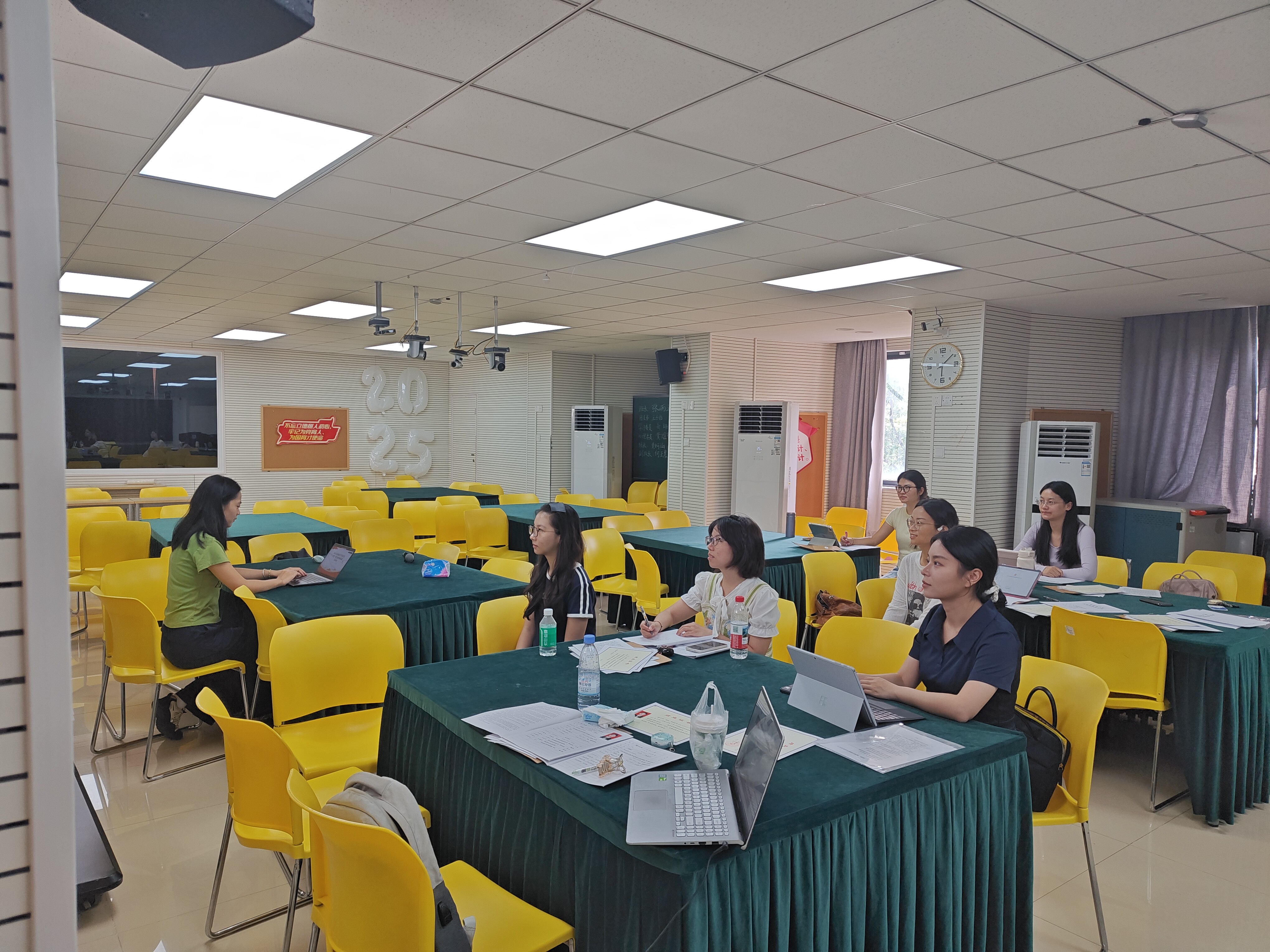 图片1 邓影同志作动员讲话.jpg