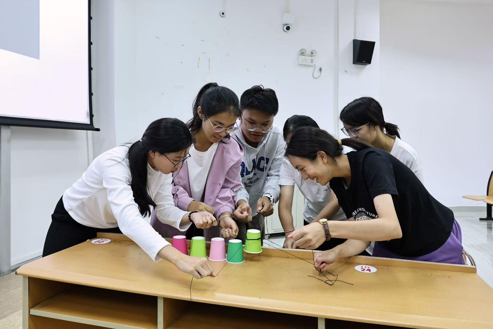 化学学院开展第七期团校思享训练营开班仪式暨团队培训