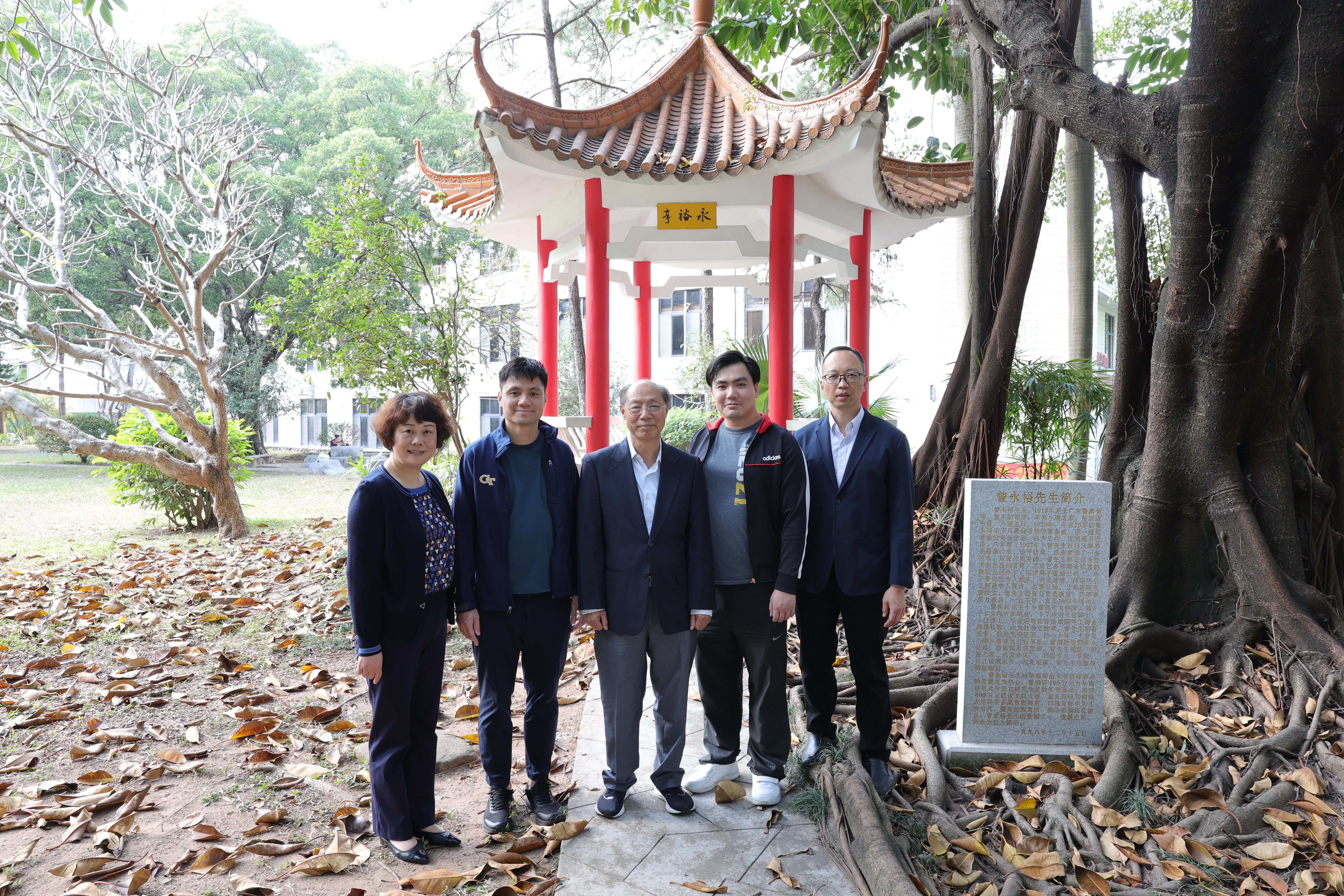 1771058065972717.jpg ea233e6d4b27bb8459827365ab2ce3d6.jpg