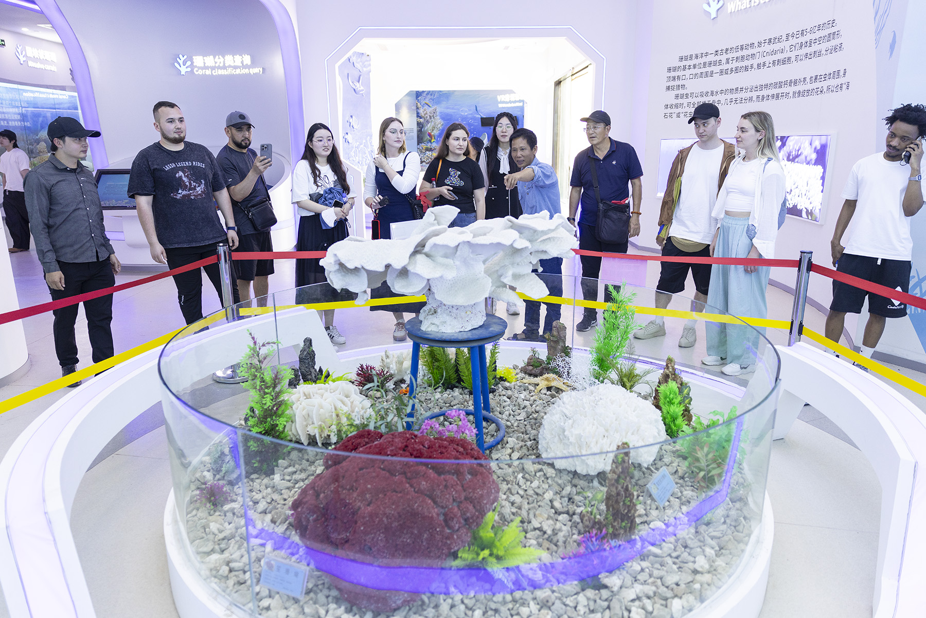 https___news.scnu.edu.cn_media_image_2025_04_20250422_555100.jpg