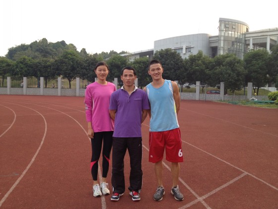 我院学生参加广州首届国际马拉松比赛获得佳绩
