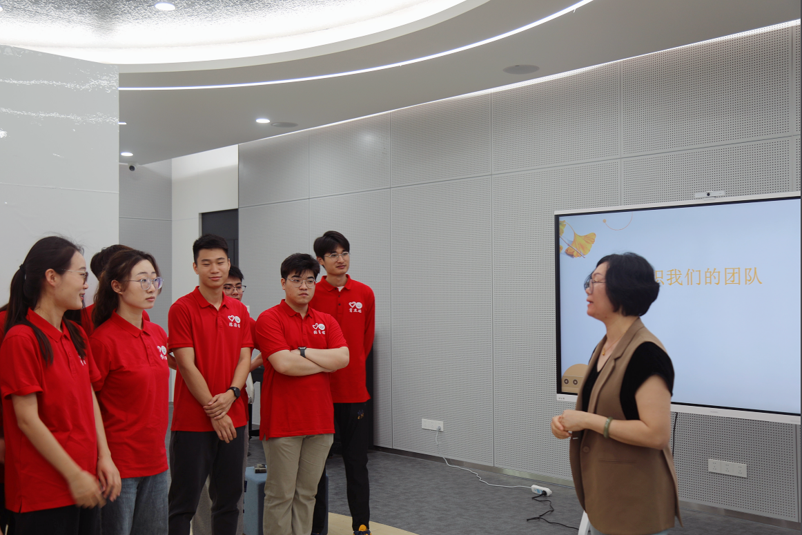研究生支教团赴佛山市南海区开展主题学习活动