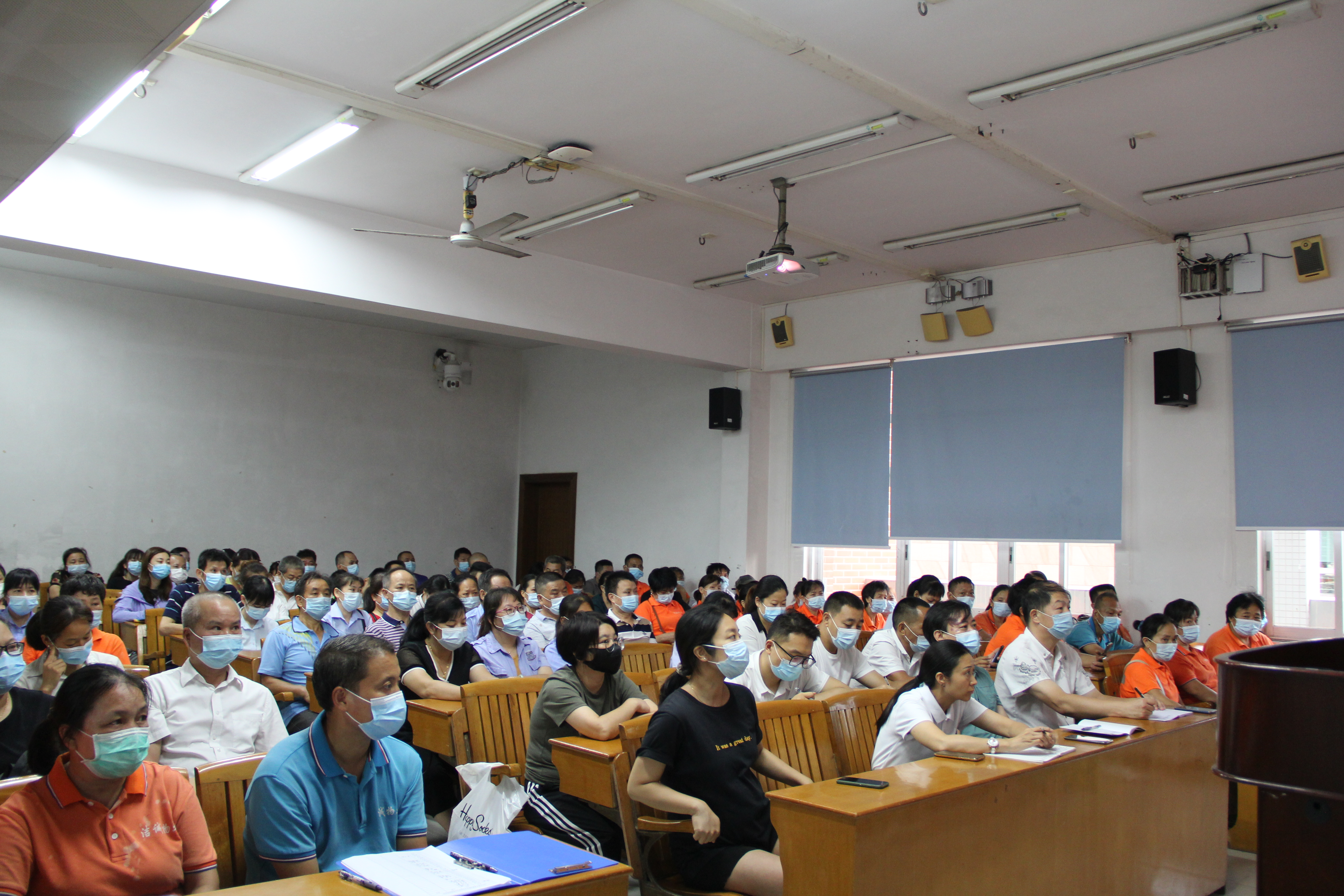 后勤管理处开展2021年秋季学期常见传染病防控知识培训