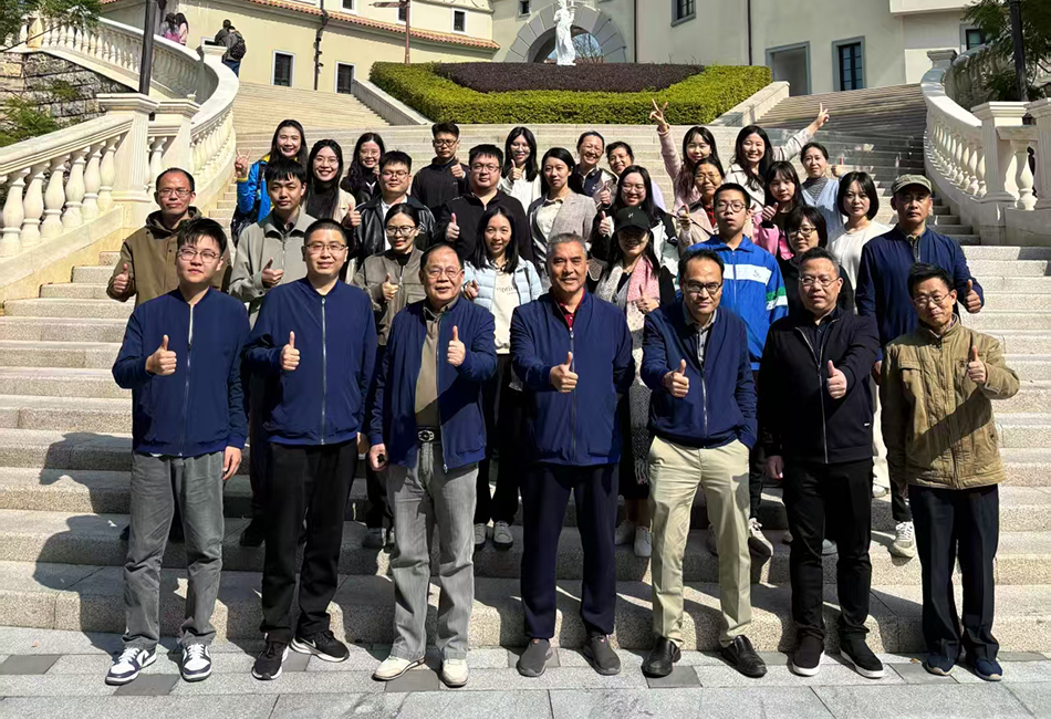 华南师范大学物理学院2024年冬季团建活动-参观华为小镇.jpg