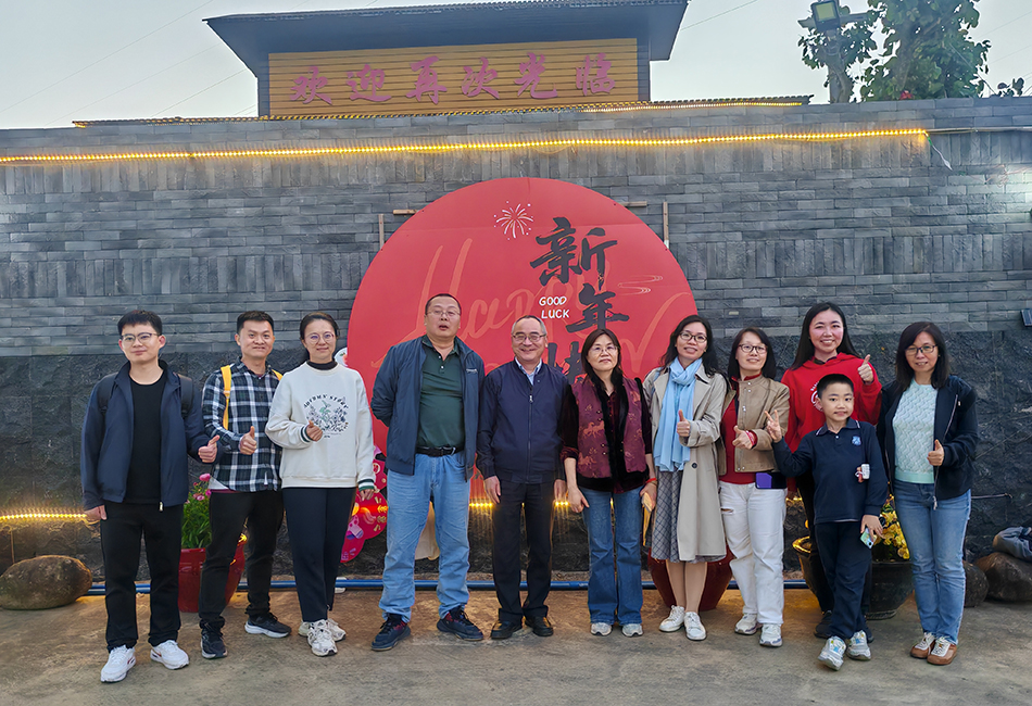 妇女节春游：英德郊外.jpg