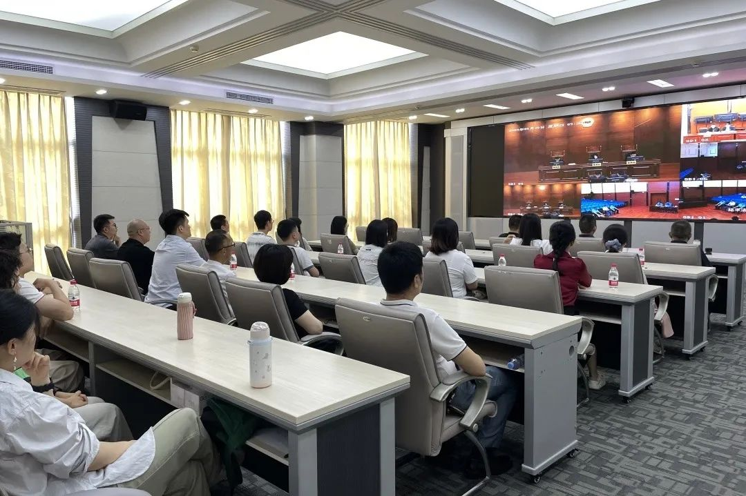 汕尾校区党委.png