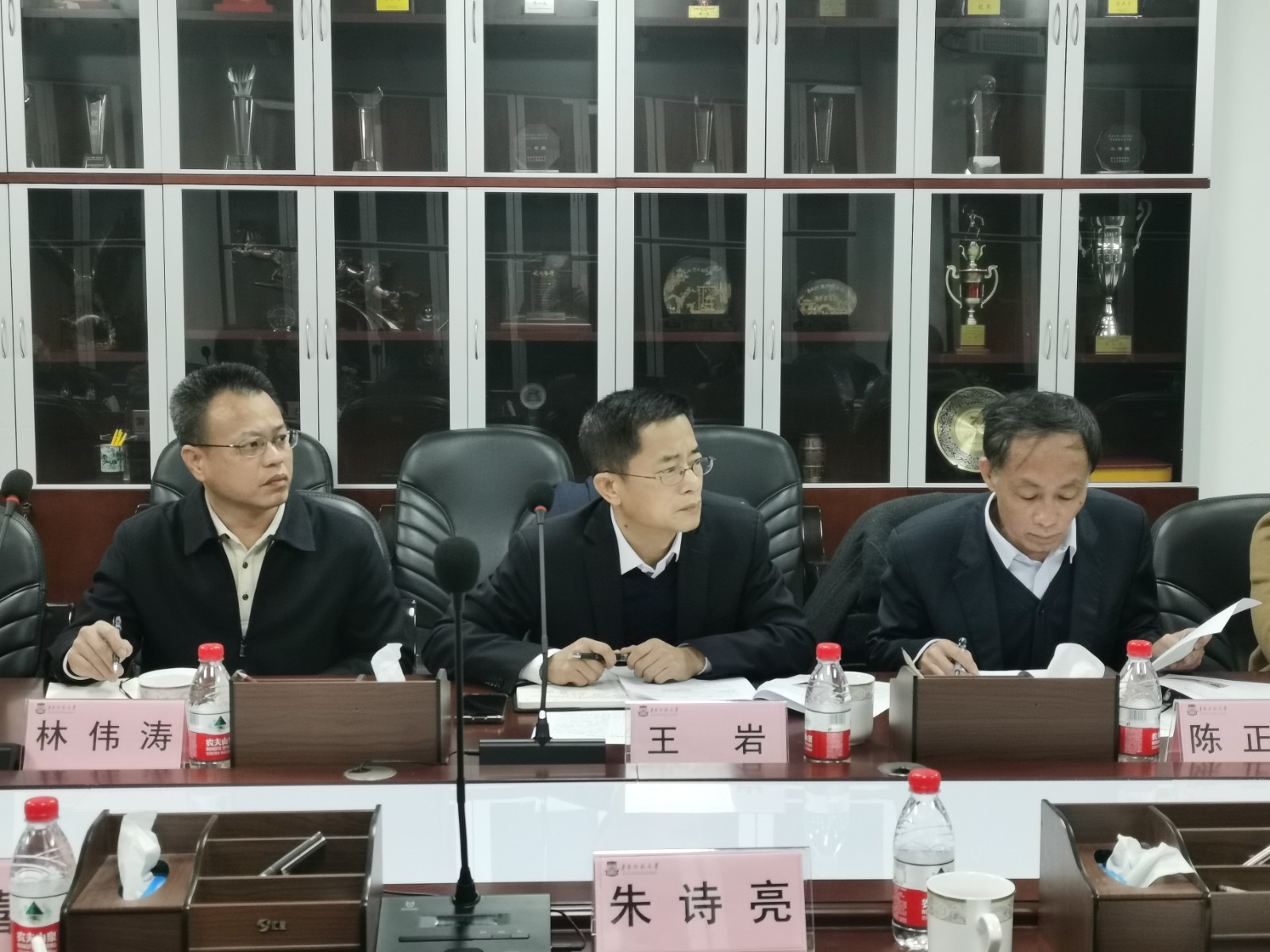 王岩副书记率队到我院开展关于2024年春季学期开学调研检查