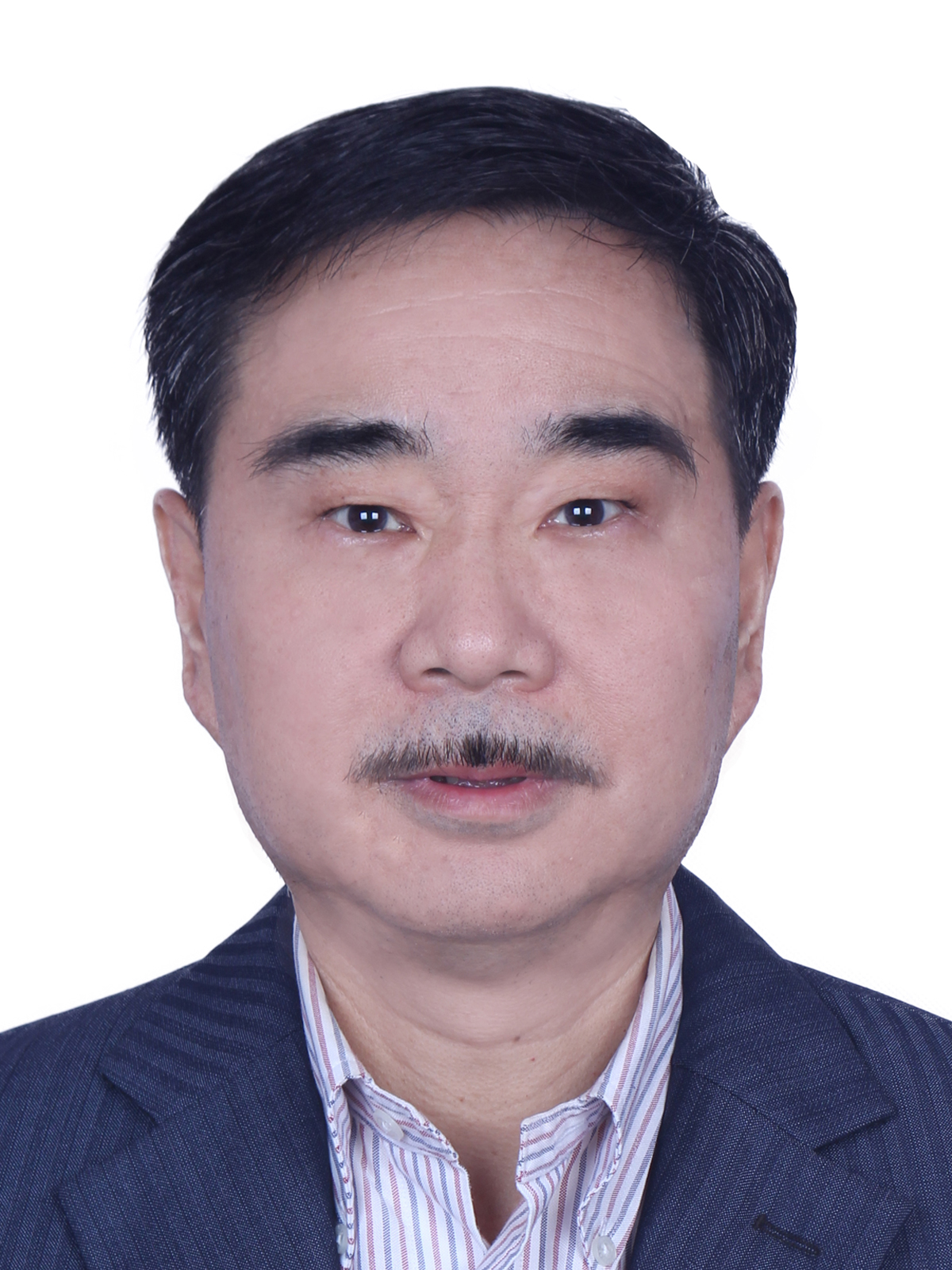 汪子丹.jpg
