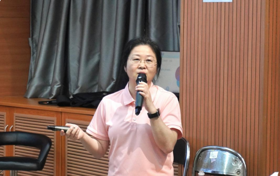 讲座回顾|绘画心理分析在中小学心理健康教育中的运用