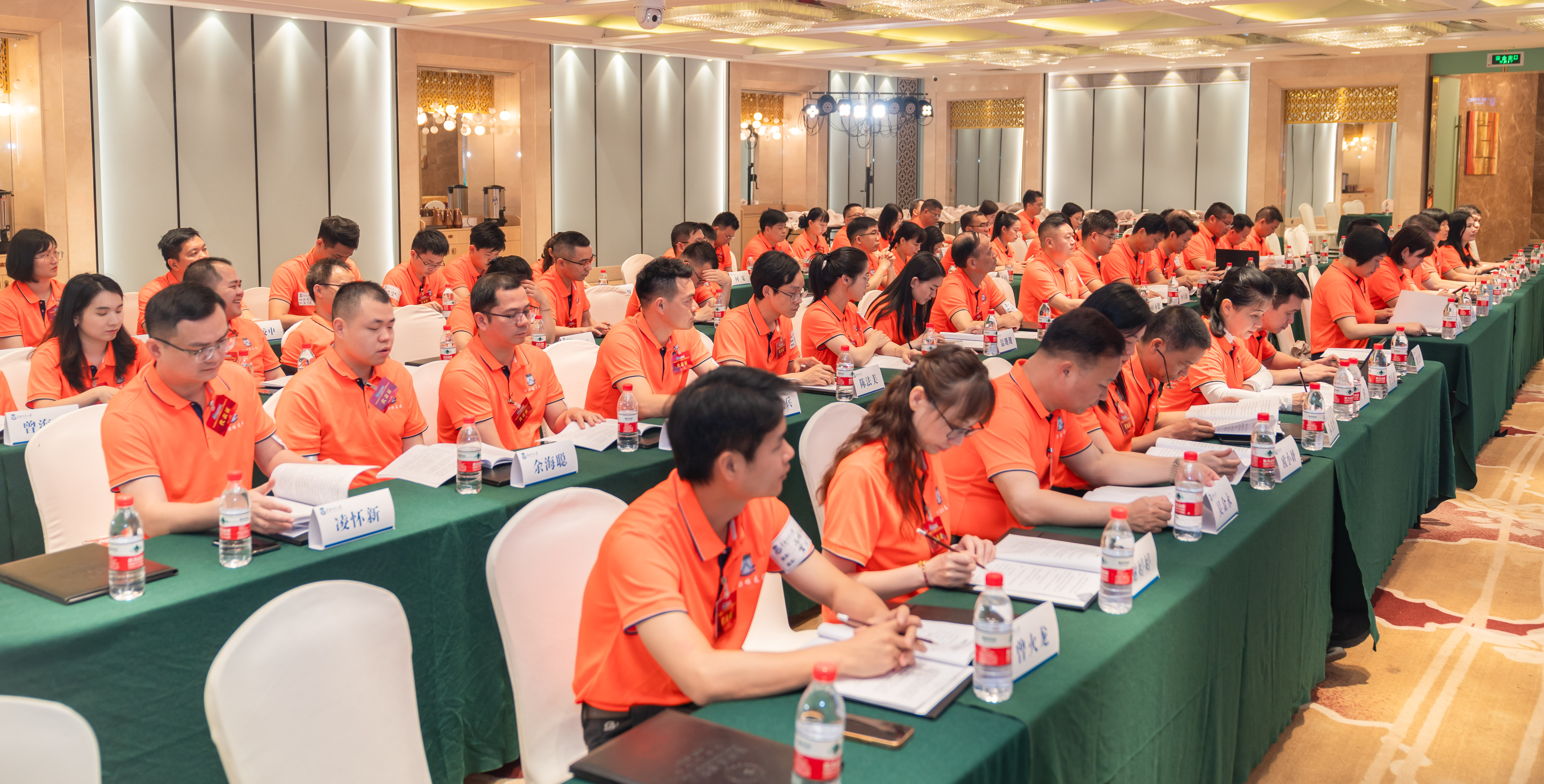河源校友会换届大会 2.jpg