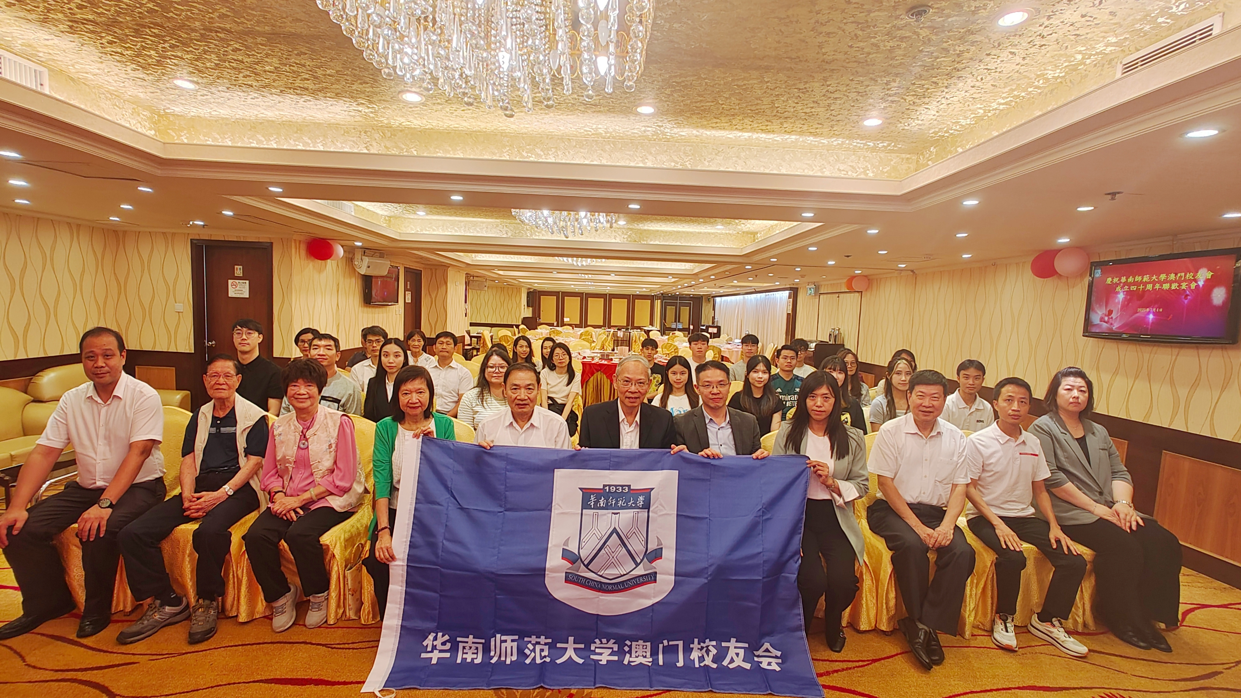 80bebf1da3f1fe0feb59b03823c4121.jpg