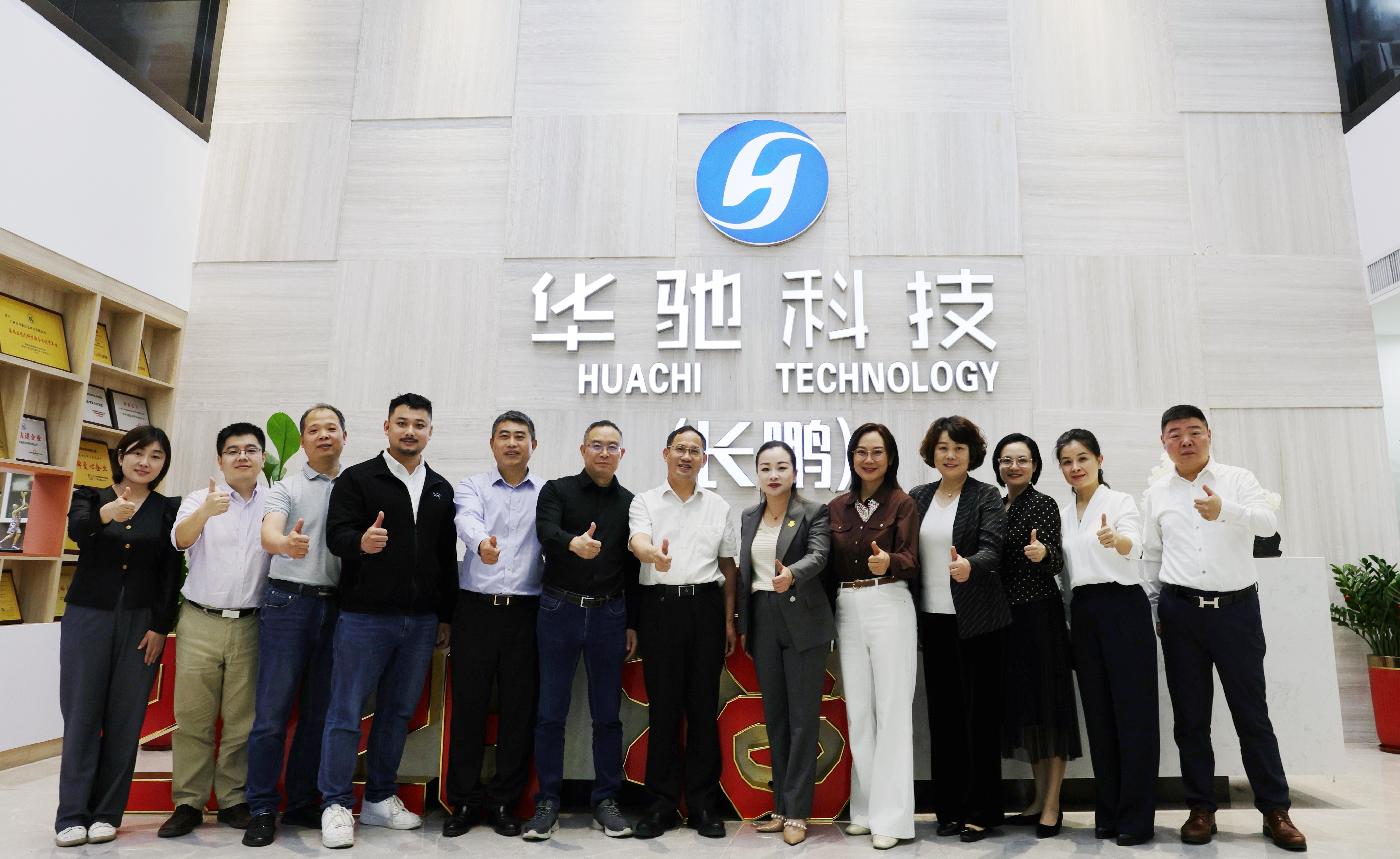 校党委常委、副校长阳成伟带队赴校友企业开展访企拓岗1 (6).jpg