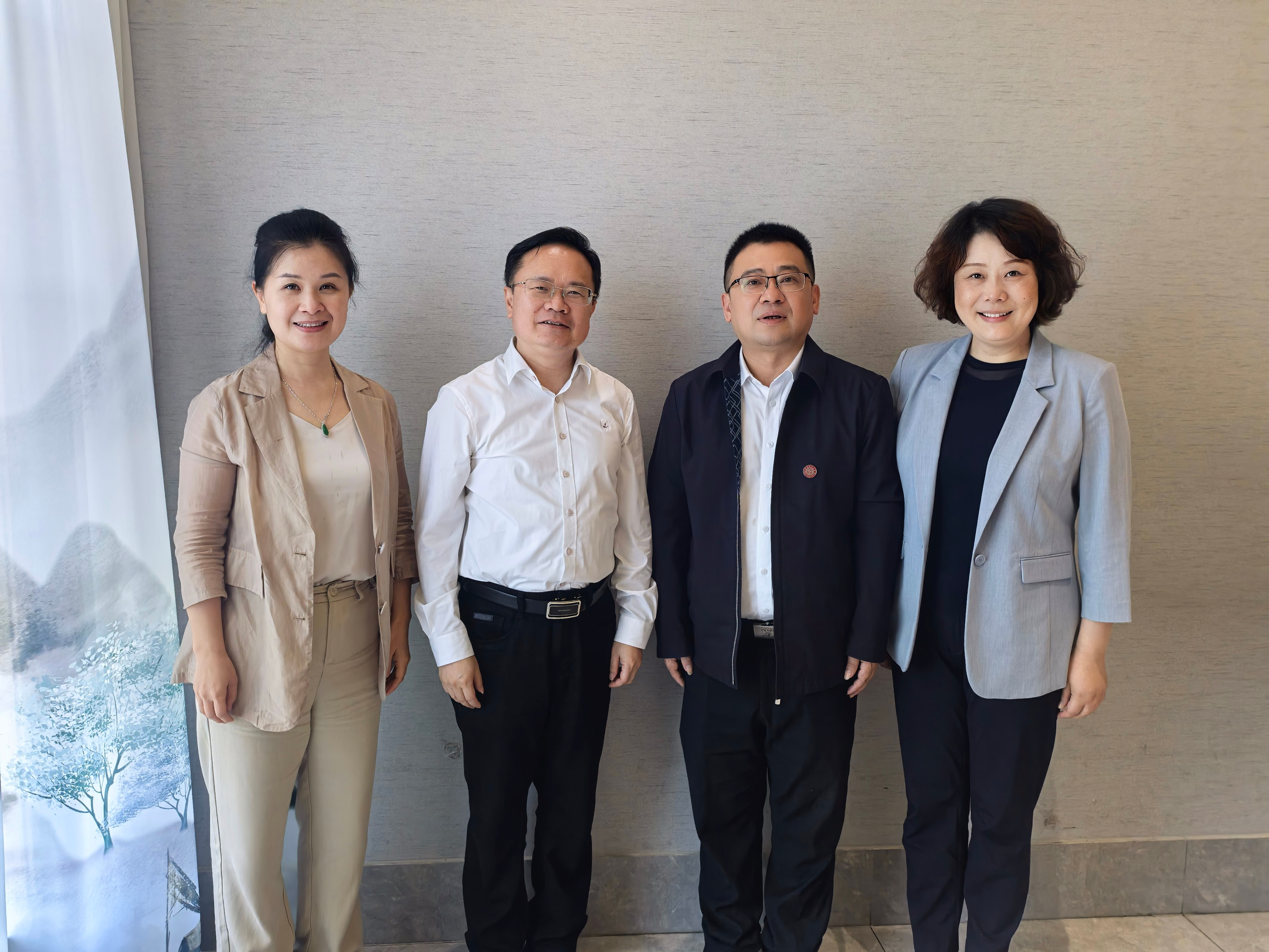 20260417校党委常委、副校长潘文庆率队赴重庆高校走访交流、看望在渝校友并参加兄弟高校校庆活动 (2).jpg