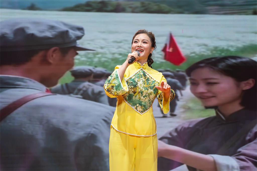 图16 赣南传统客家山歌.jpg